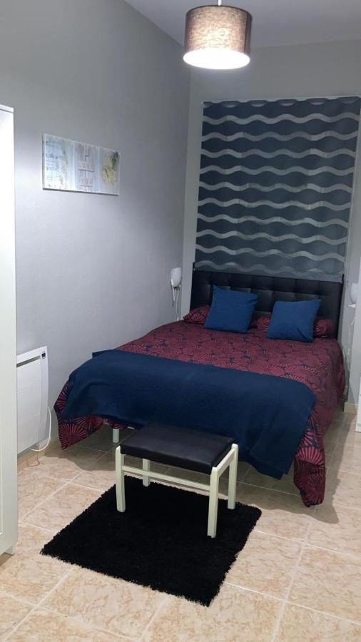 Ferienwohnung Apartamento Las Encinas Caces Exterior foto